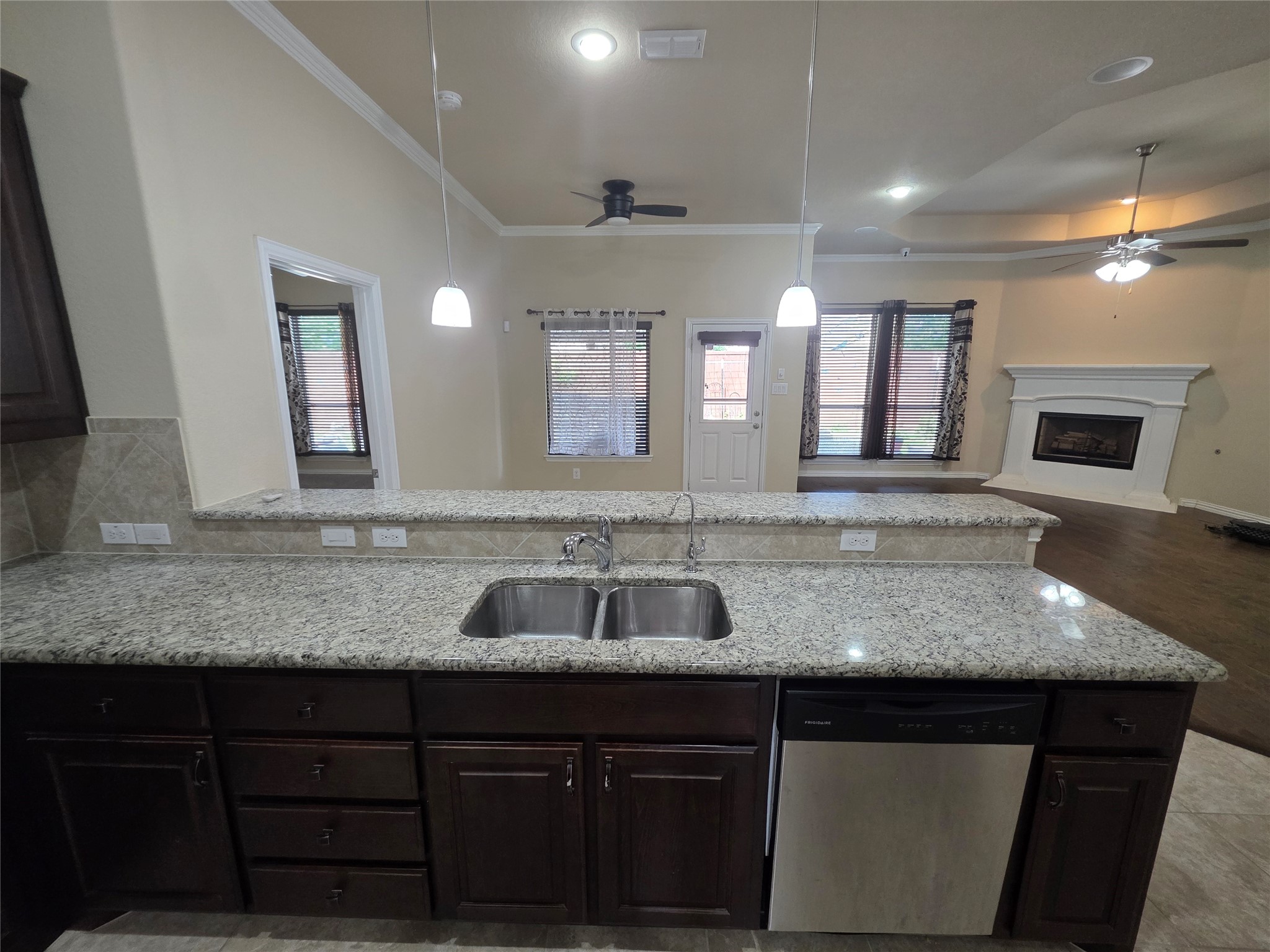 2016 Milano Lane Lewisville TX 75077