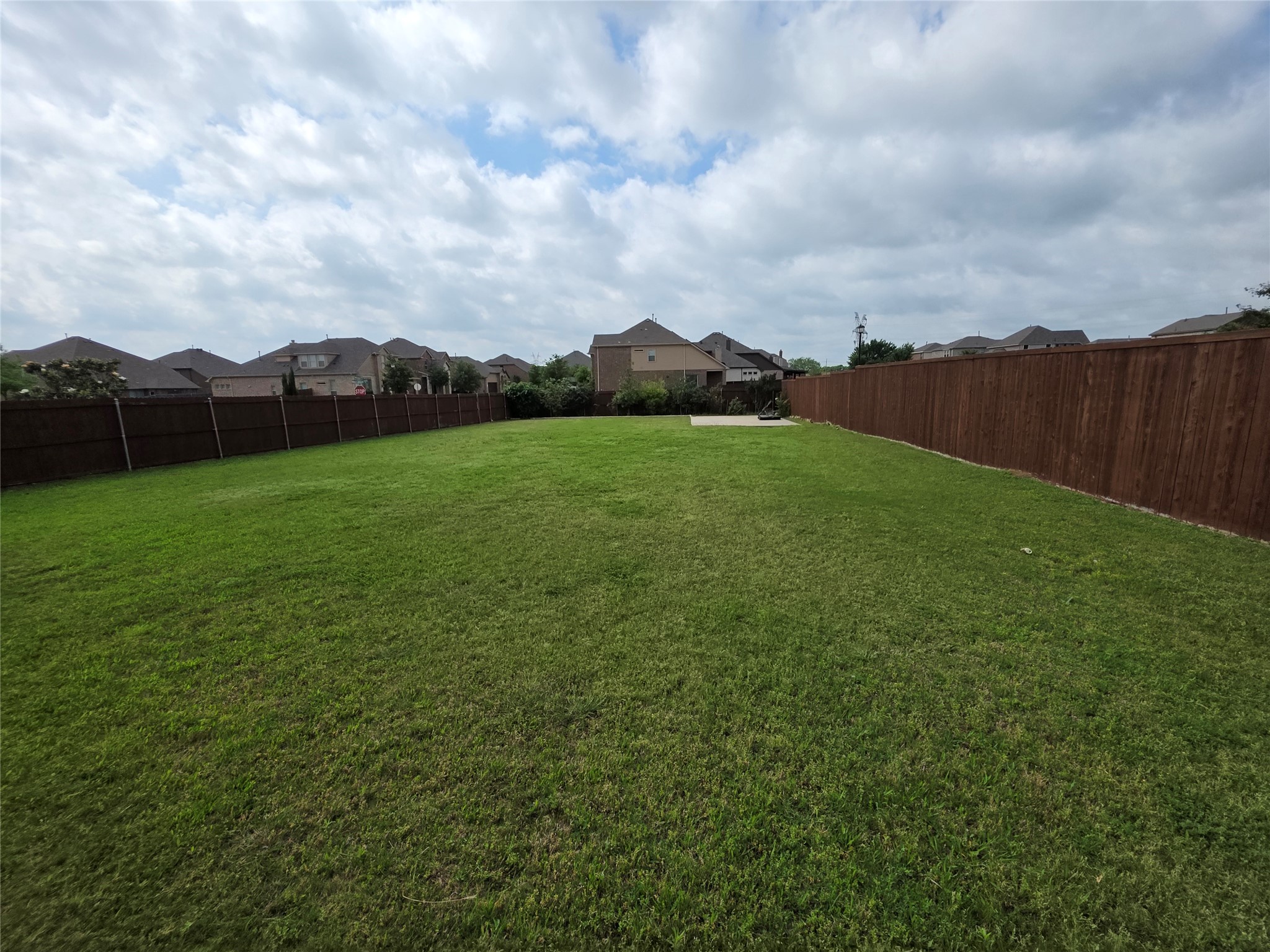 2016 Milano Lane Lewisville TX 75077