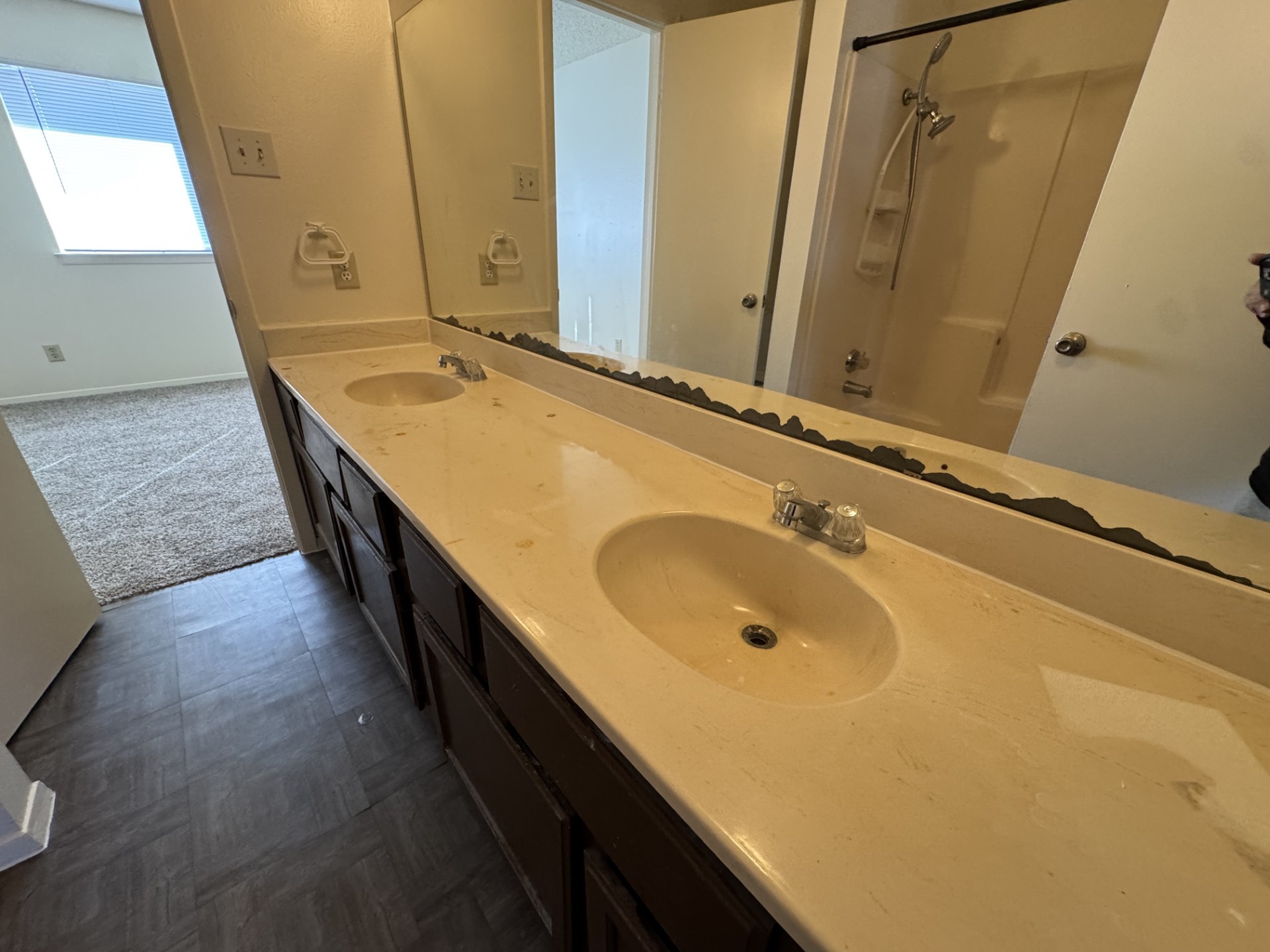 2802 Wimbledon Court Garland TX 75041