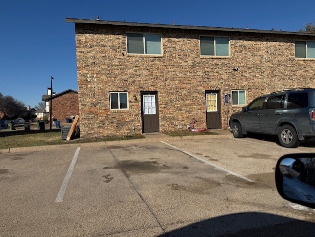 2802 Wimbledon Court Garland TX 75041