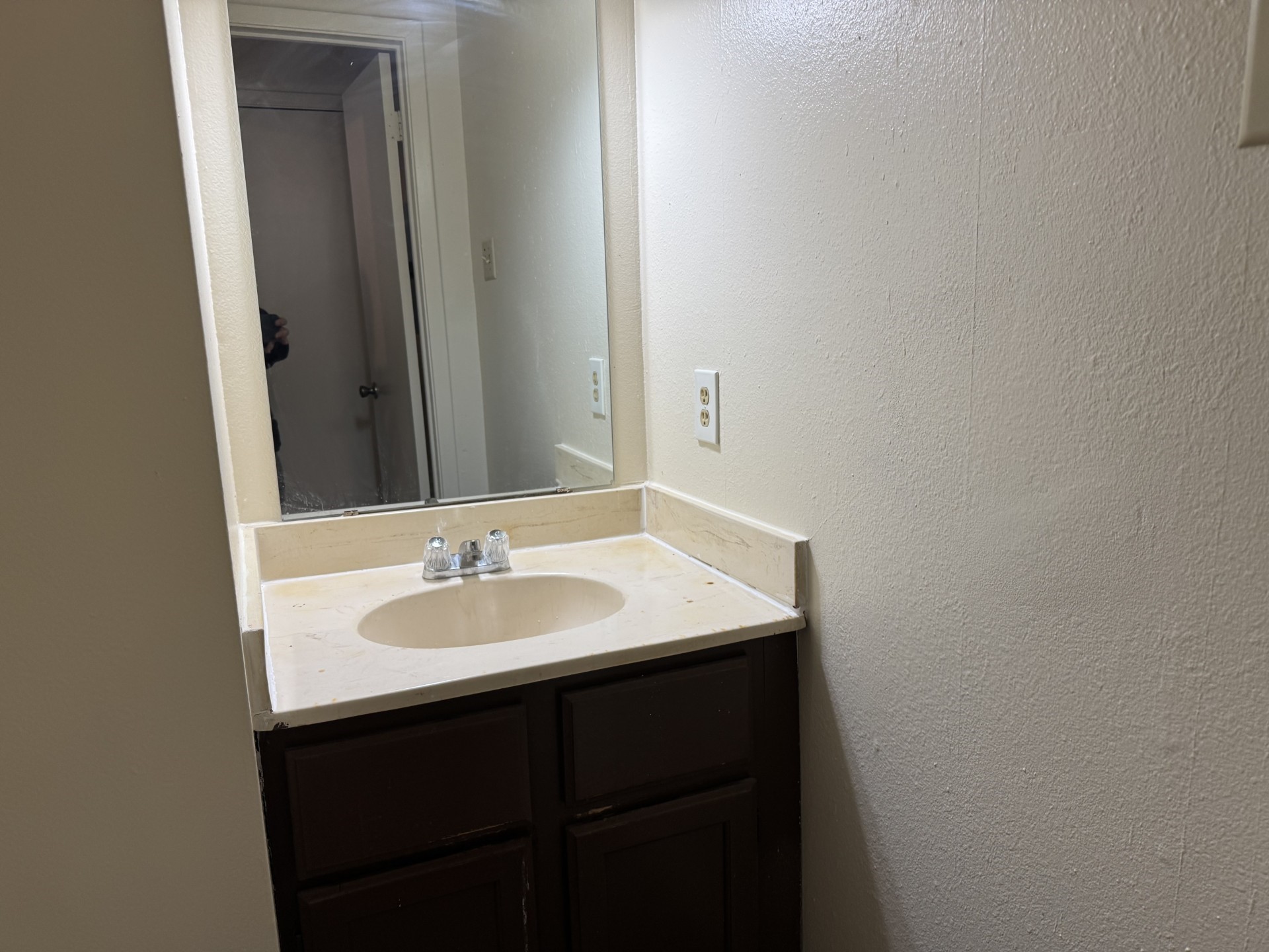 2802 Wimbledon Court Garland TX 75041