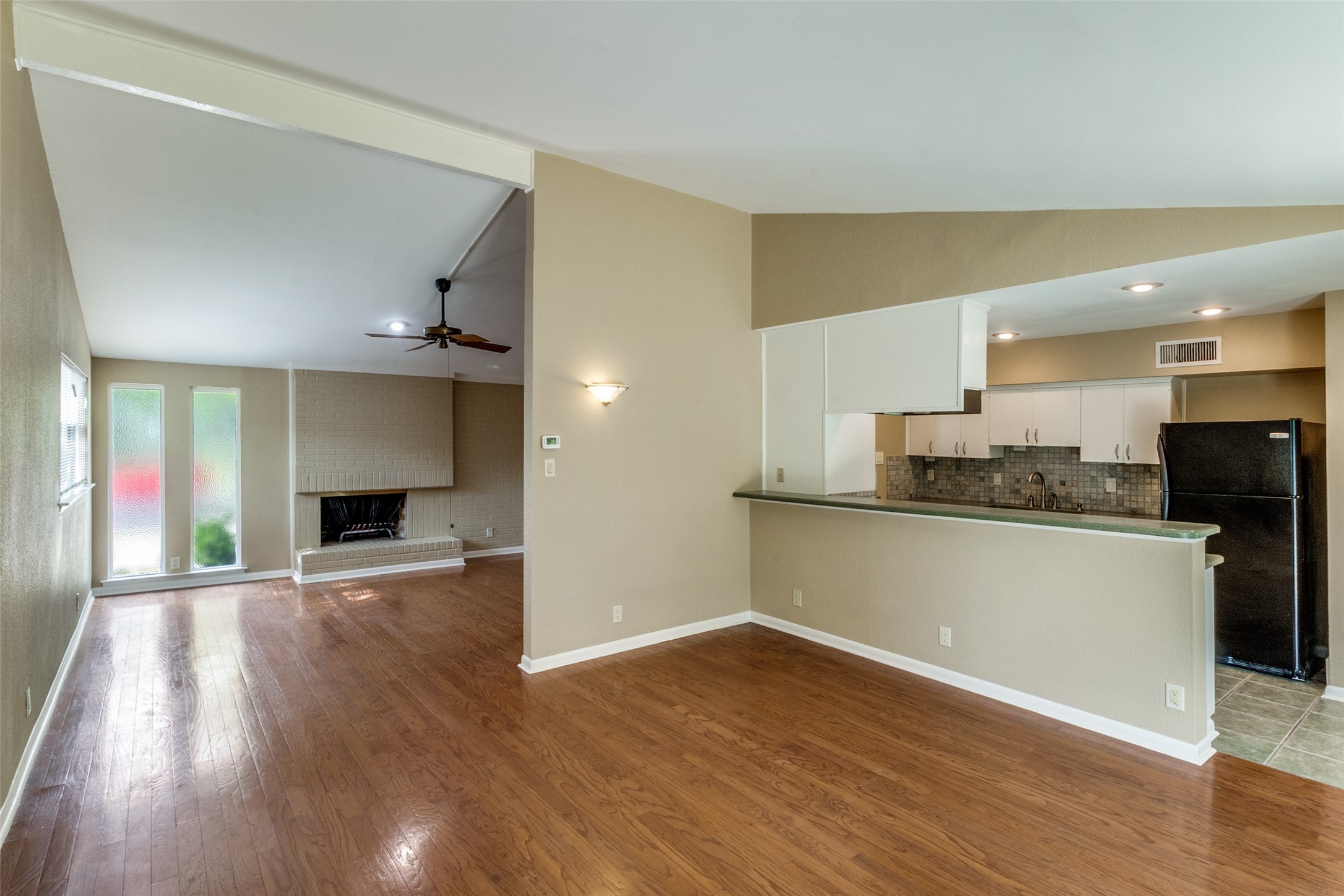 11353 Coral Hills Drive Dallas TX 75229