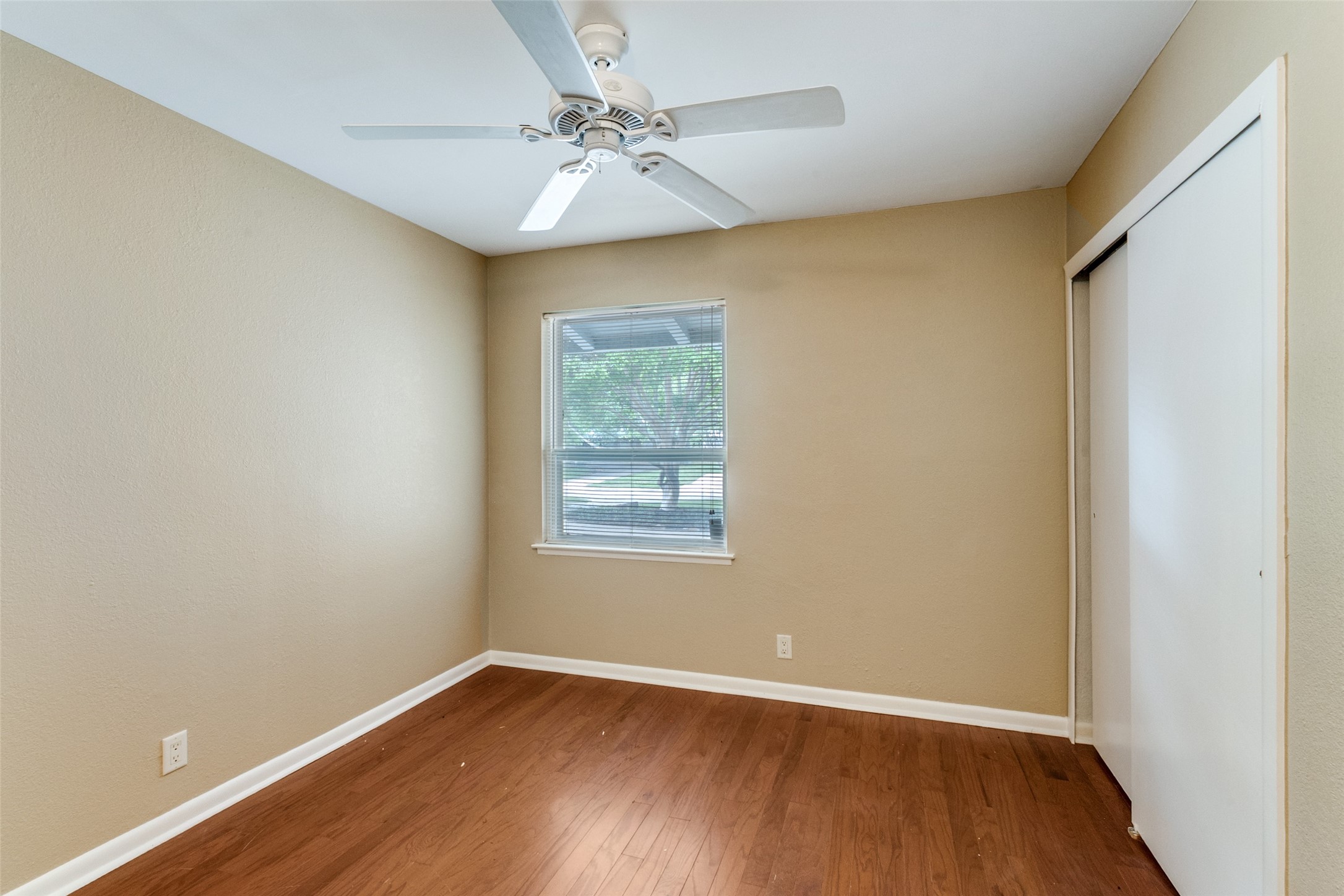 11353 Coral Hills Drive Dallas TX 75229