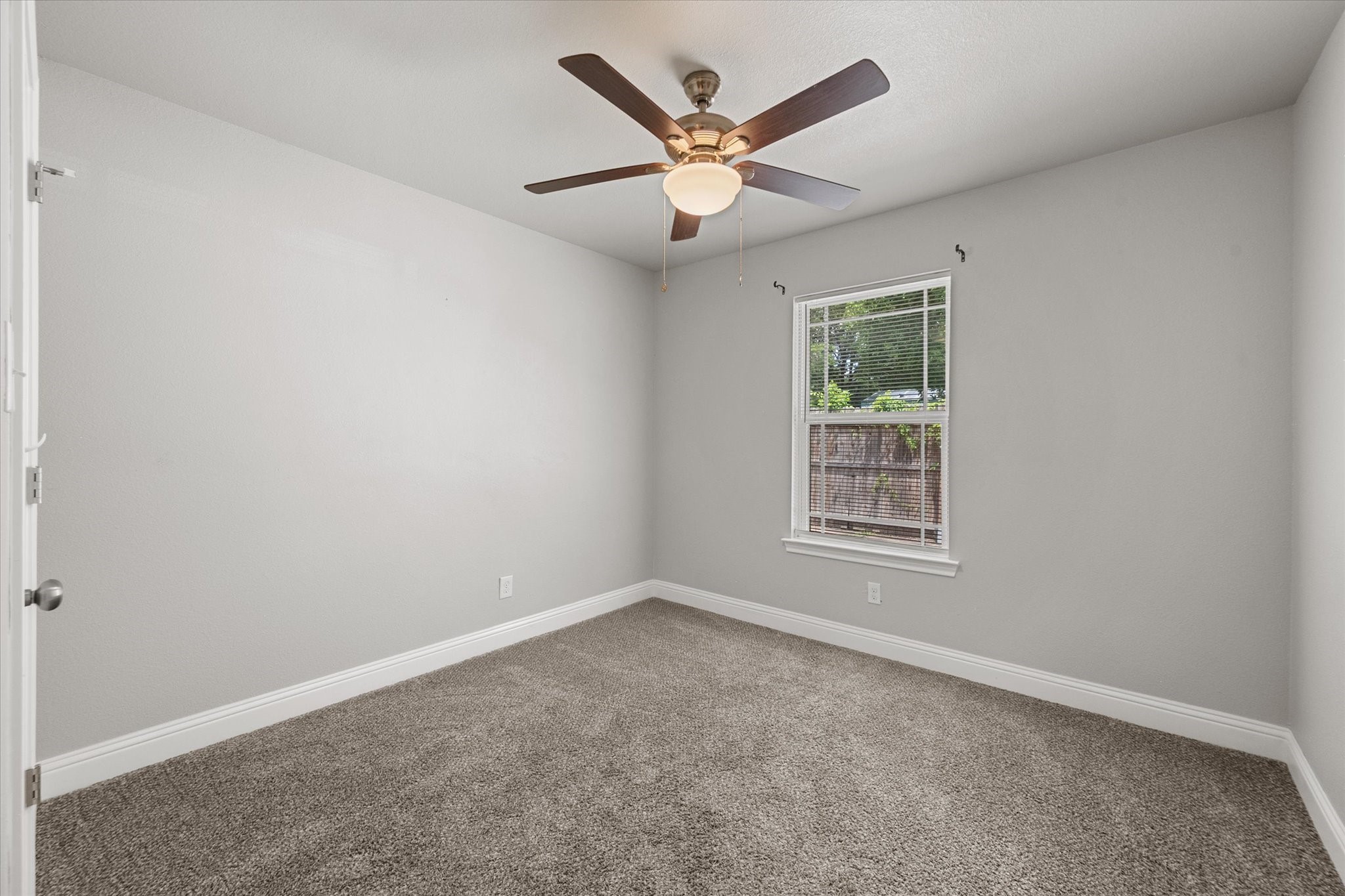438 Sabine Avenue Cleburne TX 76031
