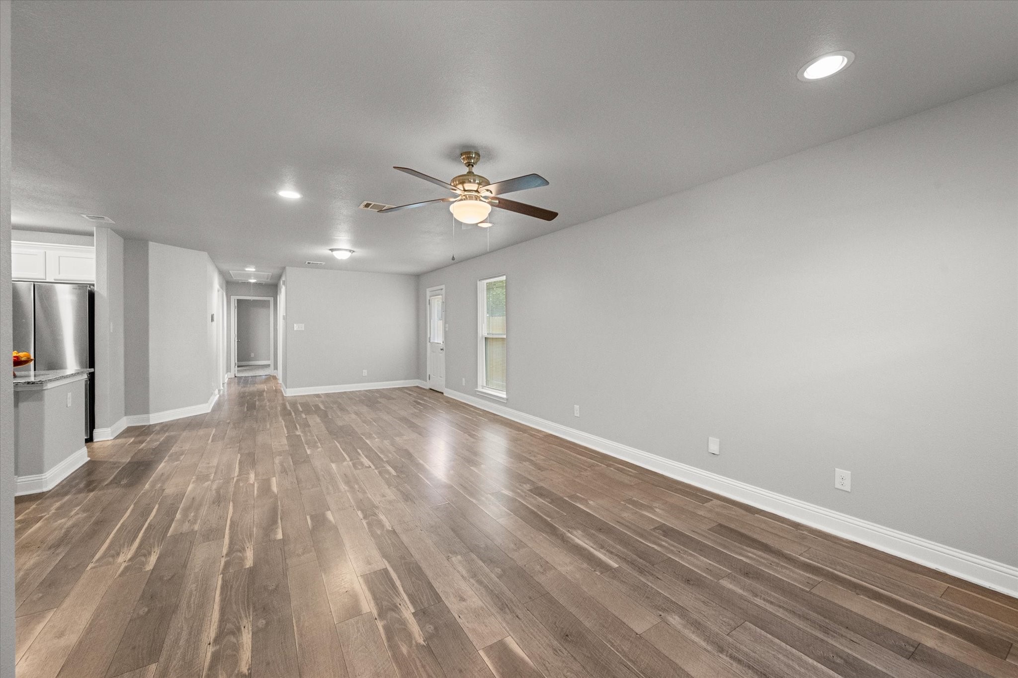 438 Sabine Avenue Cleburne TX 76031