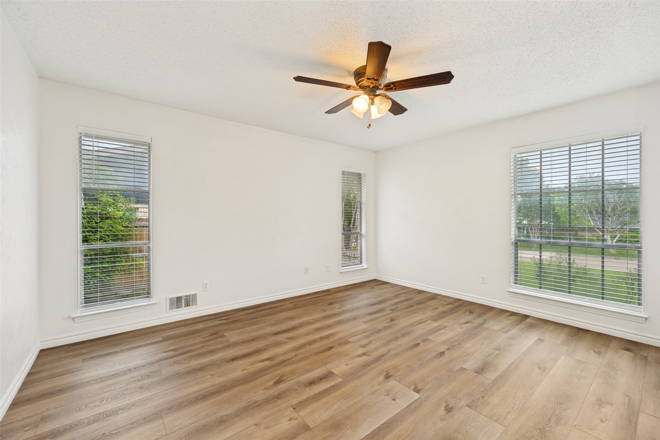 2603 Forest Grove Drive Richardson TX 75080