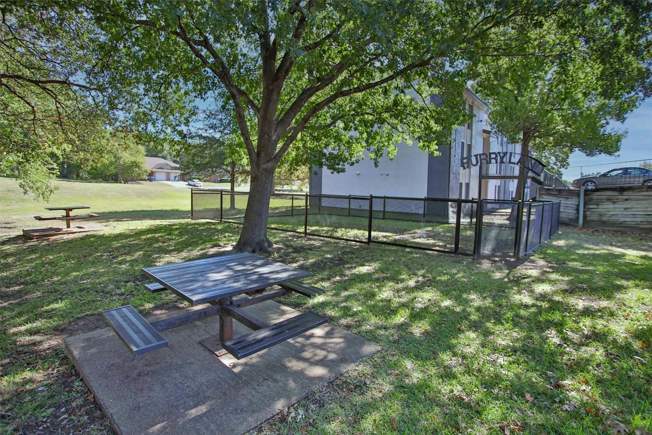 1200 W Taylor Street Sherman TX 75092