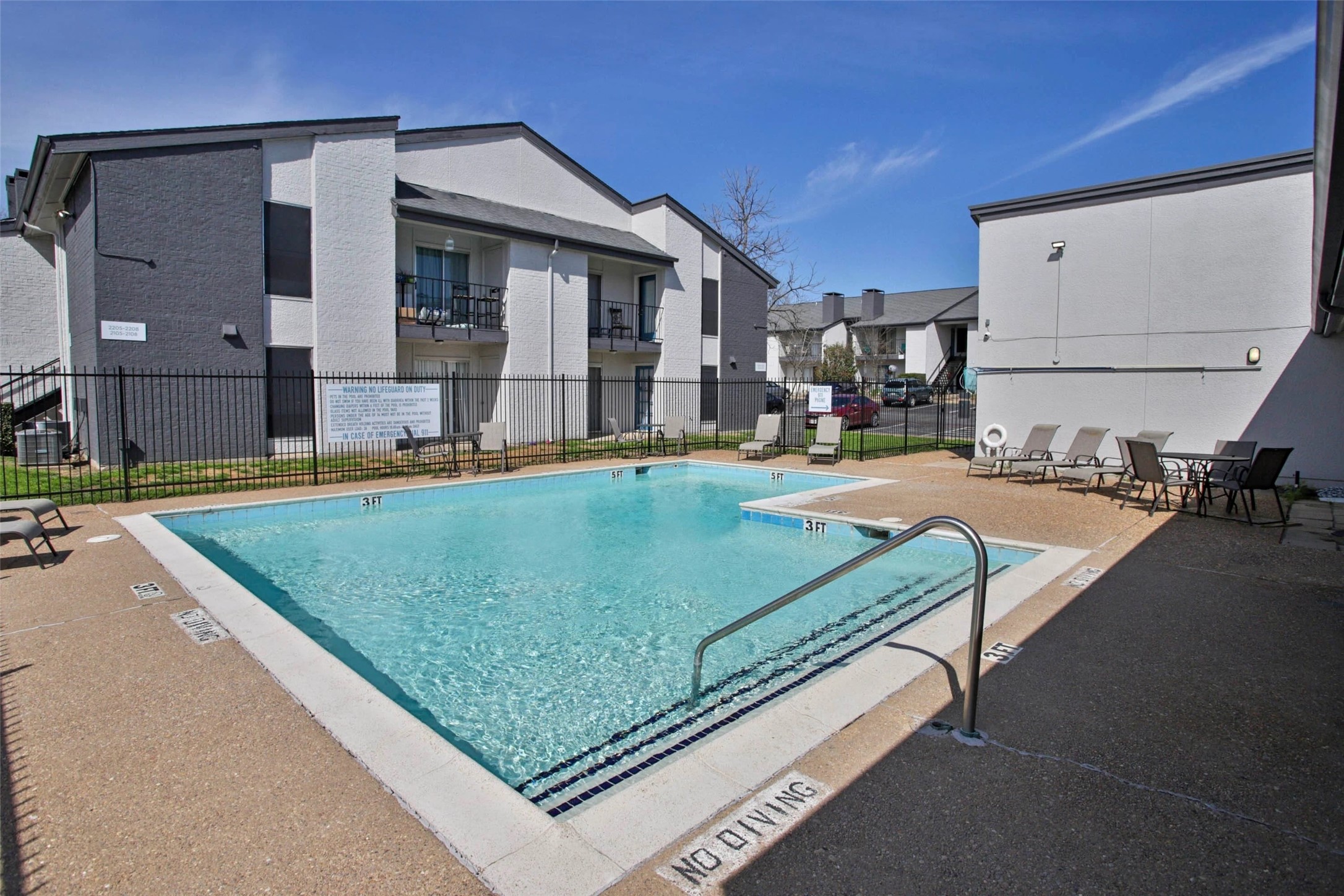 1200 W Taylor Street Sherman TX 75092