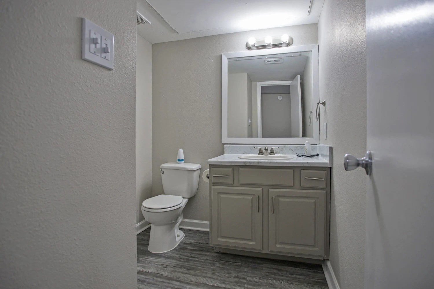 1200 W Taylor Street Sherman TX 75092