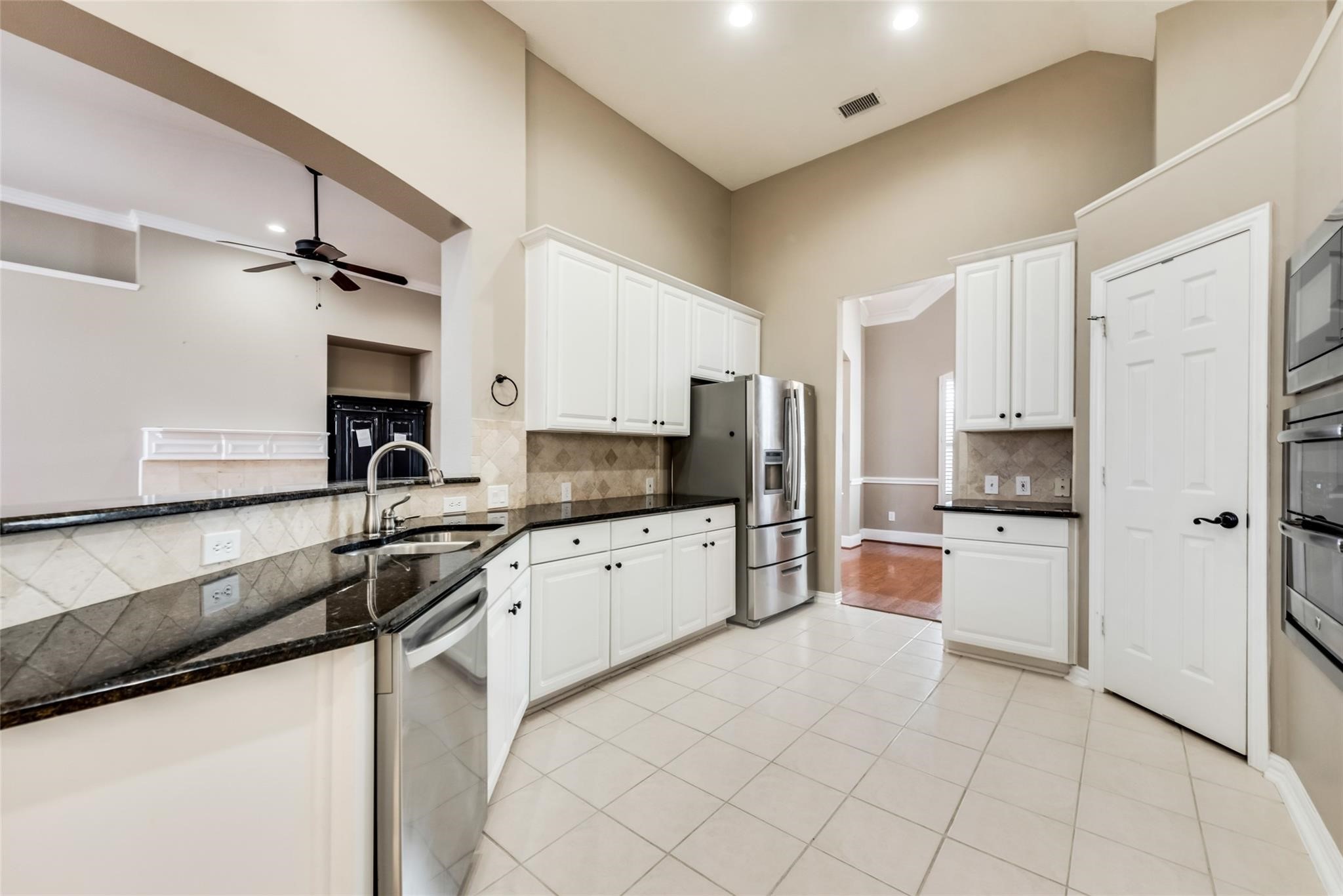 3635 Eden Drive Dallas TX 75287