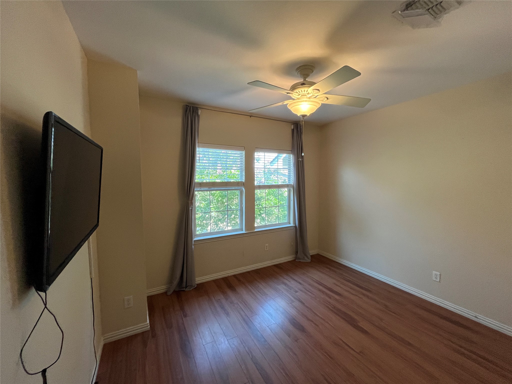 3721 Vienna Street Irving TX 75038