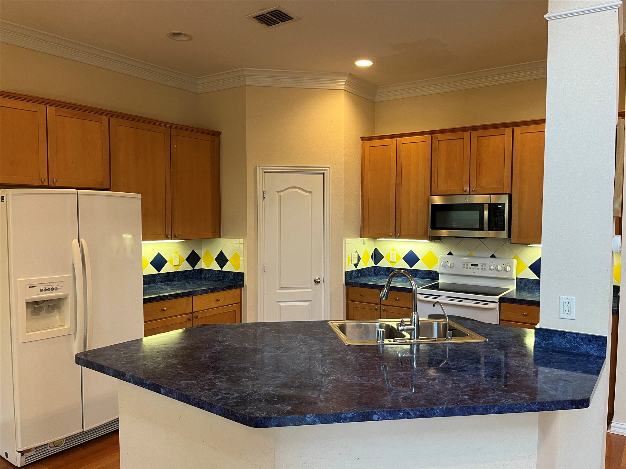 3721 Vienna Street Irving TX 75038