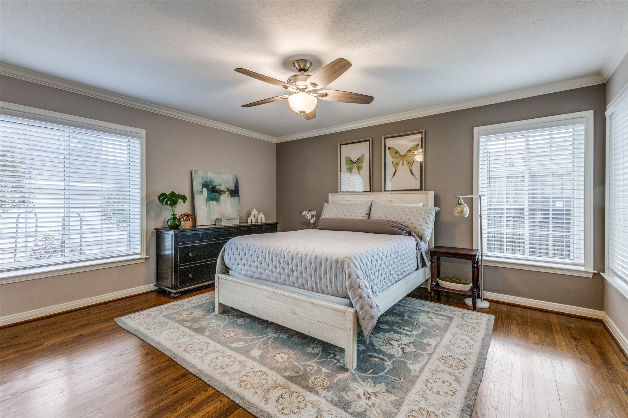 6435 Sondra Drive Dallas TX 75214
