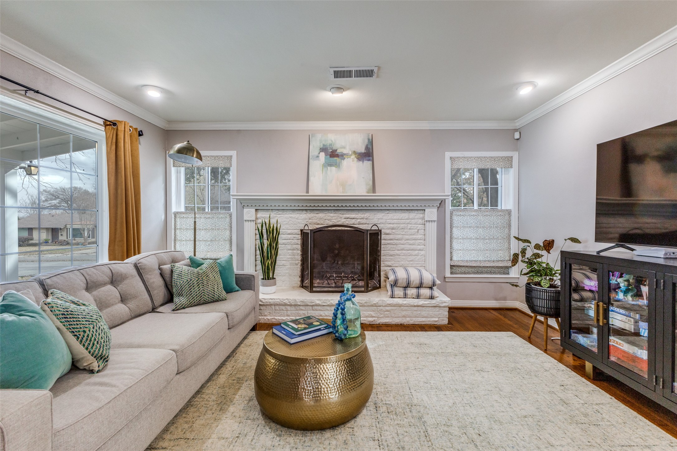 6435 Sondra Drive Dallas TX 75214