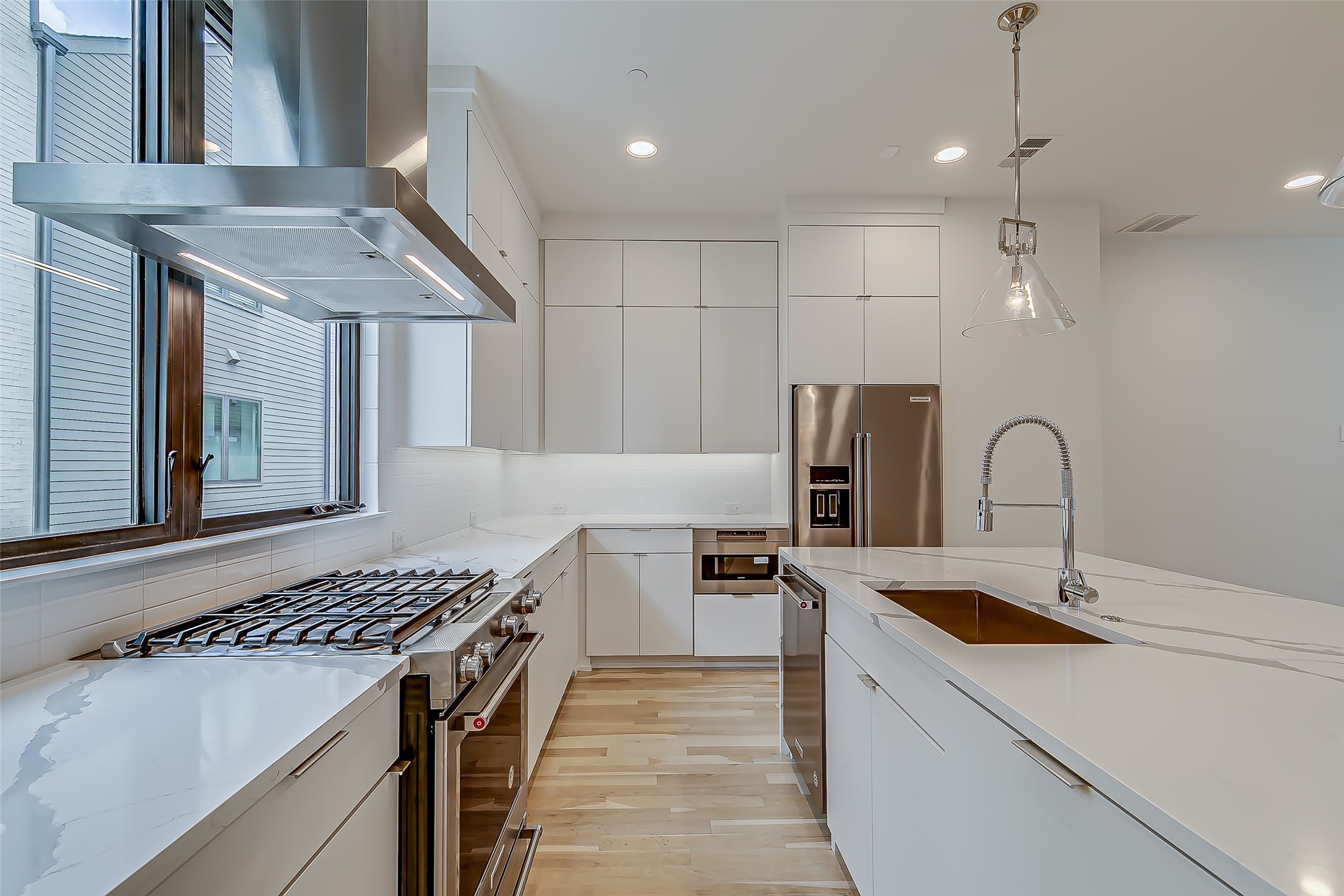 2707 Kimsey Drive Dallas TX 75235