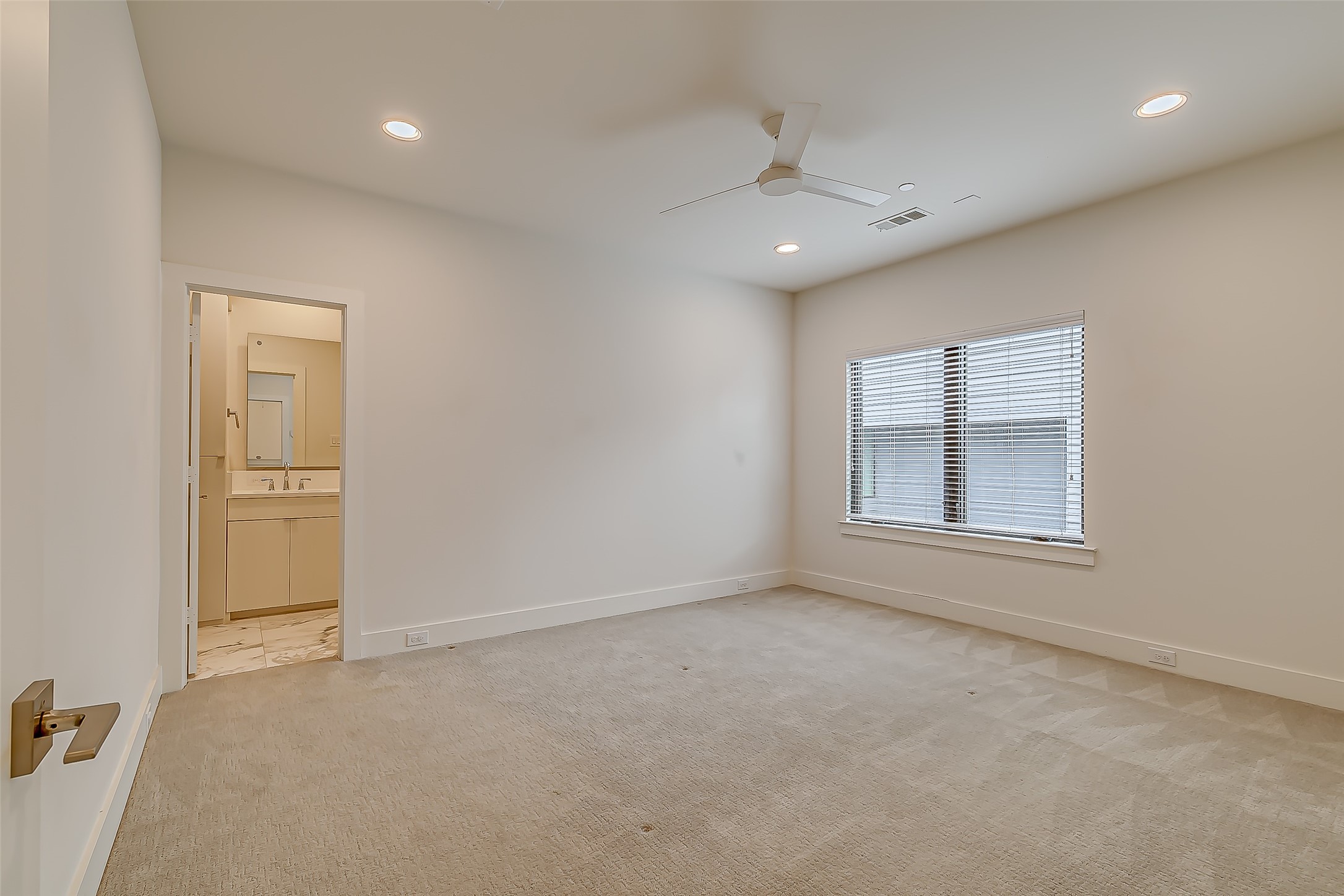 2707 Kimsey Drive Dallas TX 75235