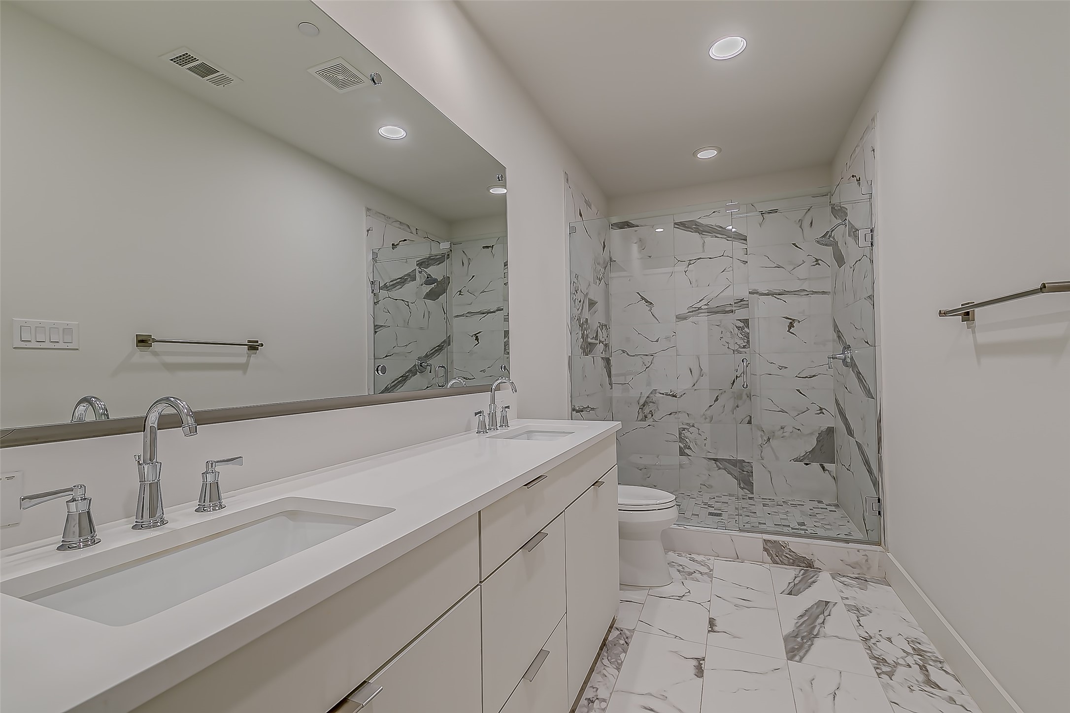 2707 Kimsey Drive Dallas TX 75235