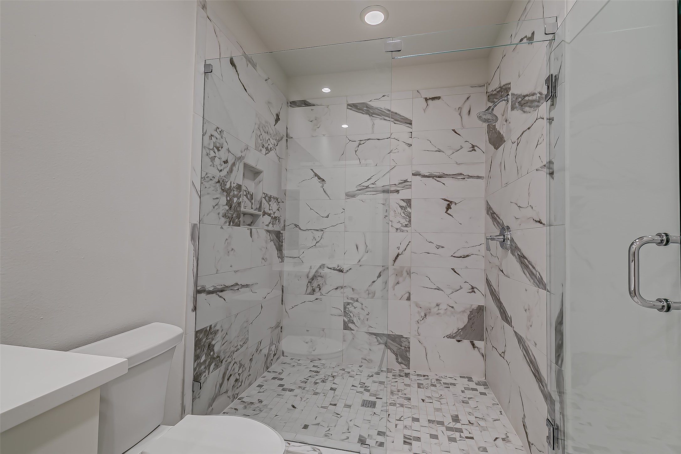 2707 Kimsey Drive Dallas TX 75235