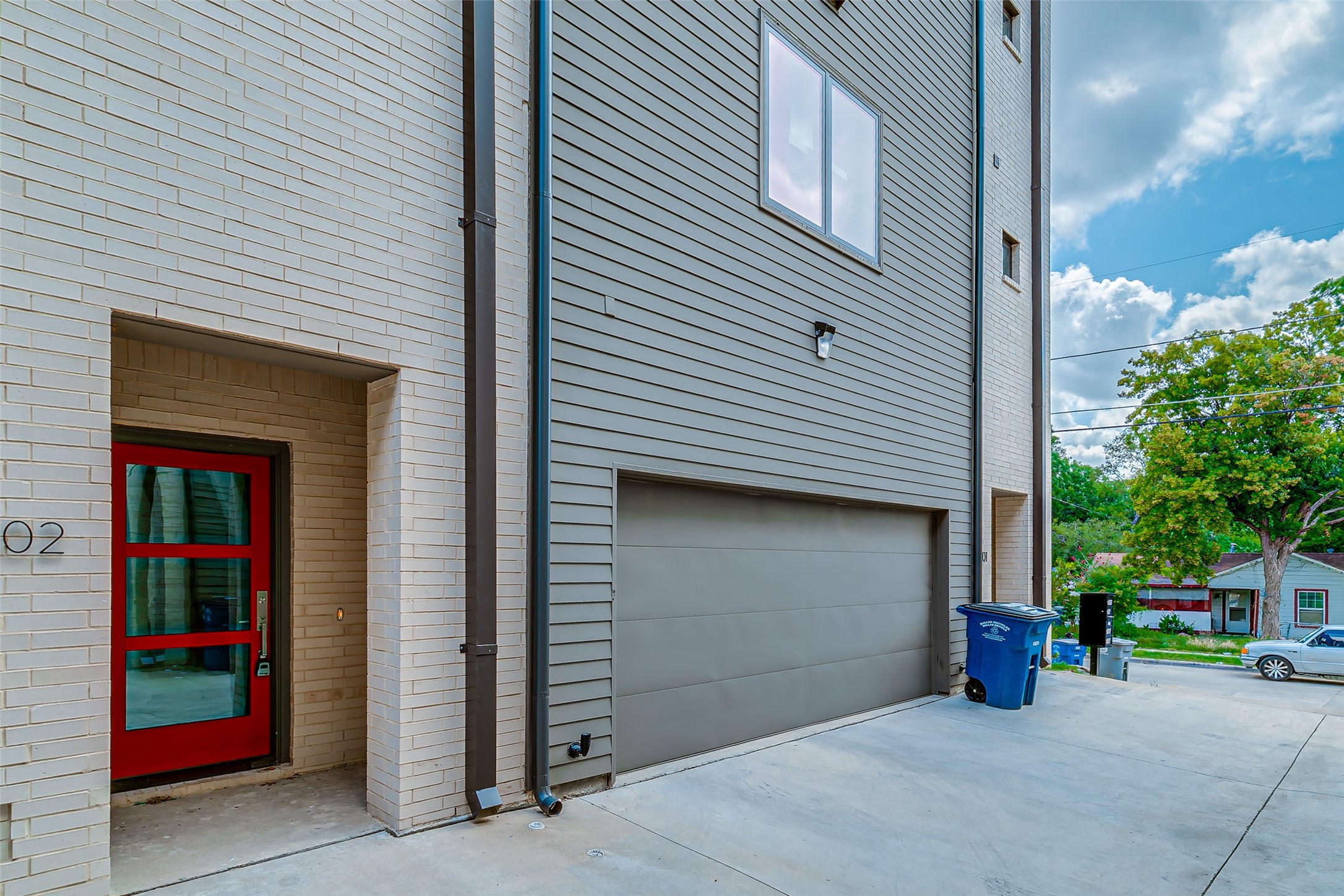 2707 Kimsey Drive Dallas TX 75235