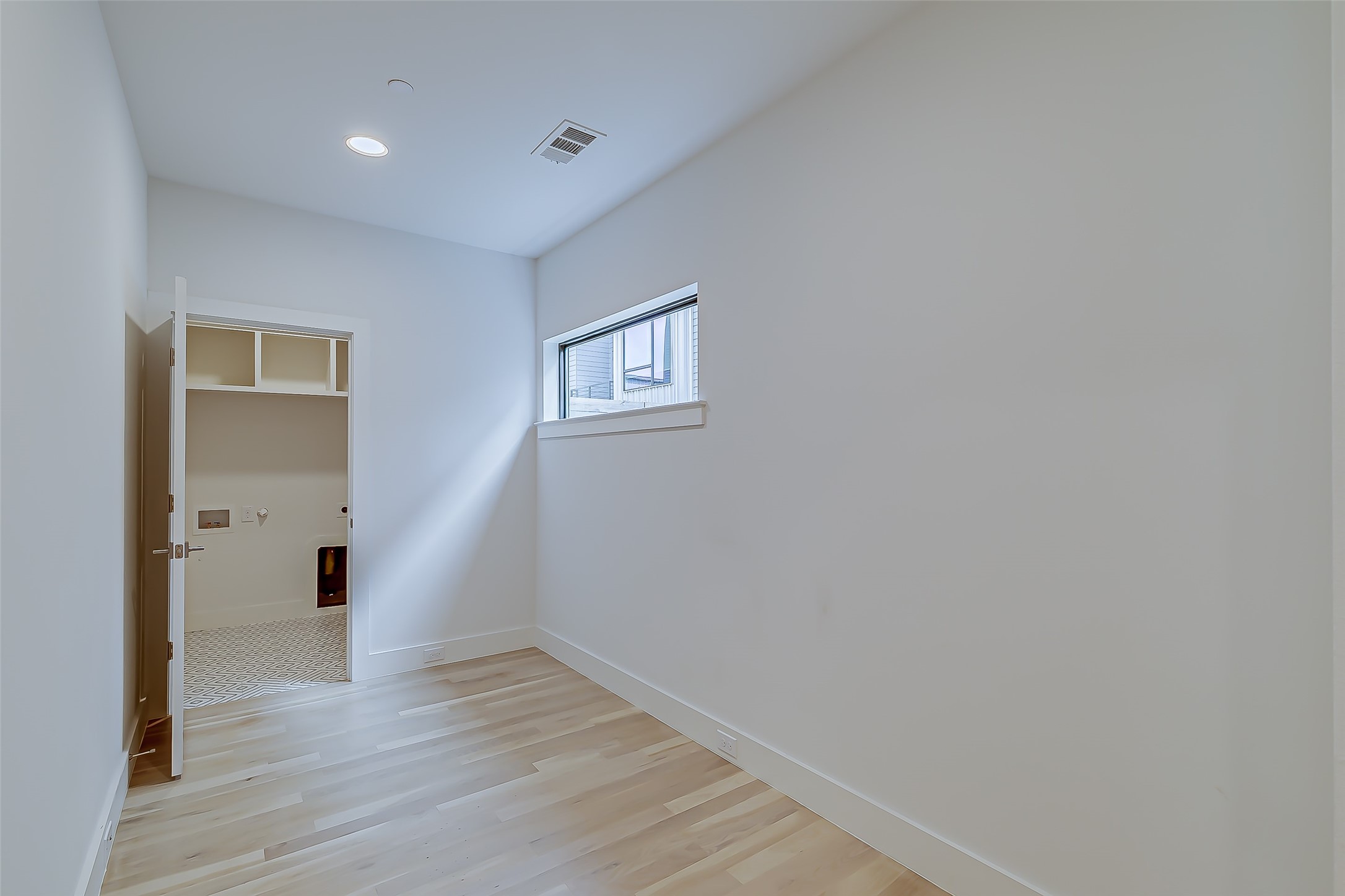 2707 Kimsey Drive Dallas TX 75235