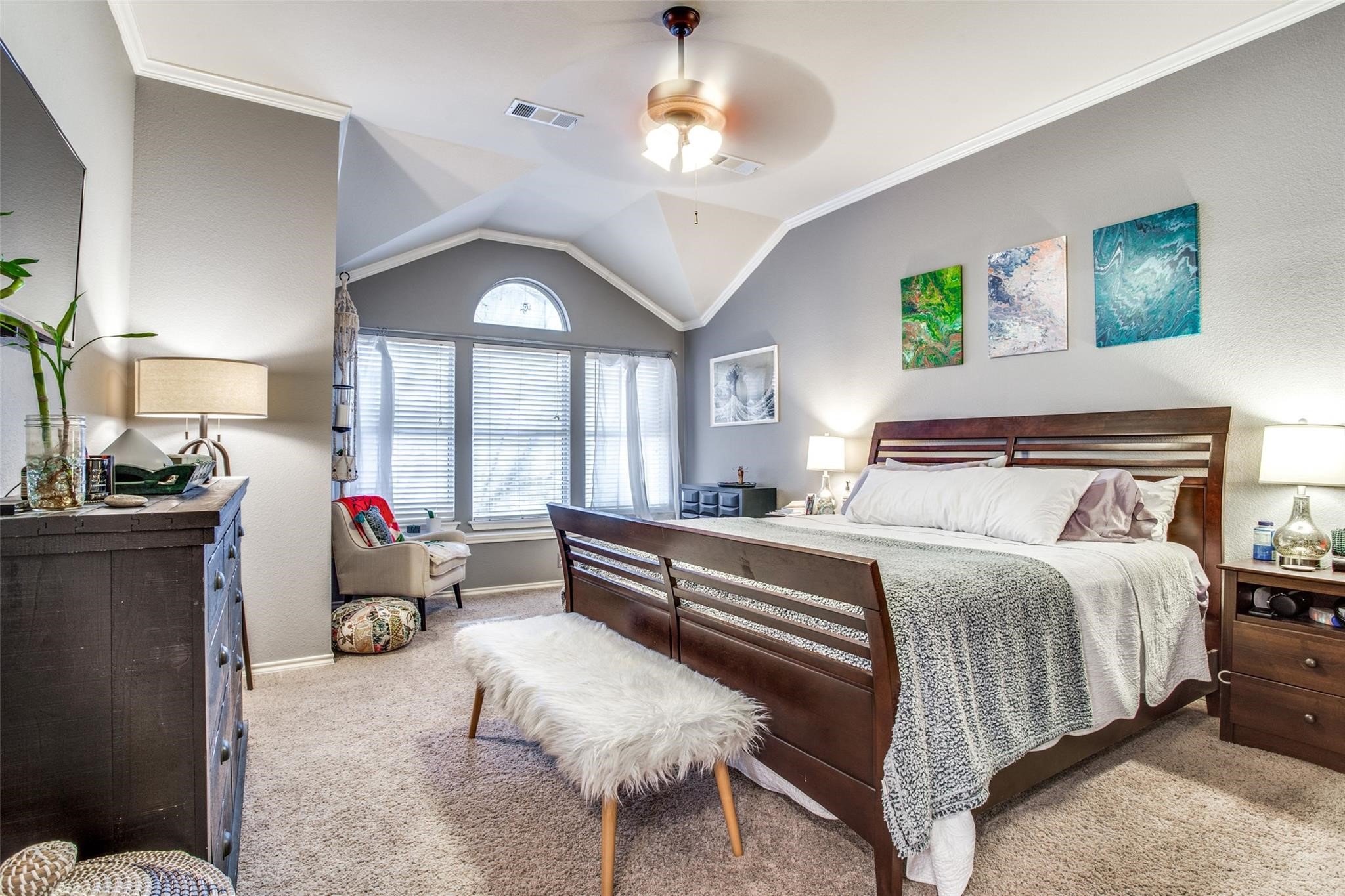 615 Delores Drive Grand Prairie TX 75052