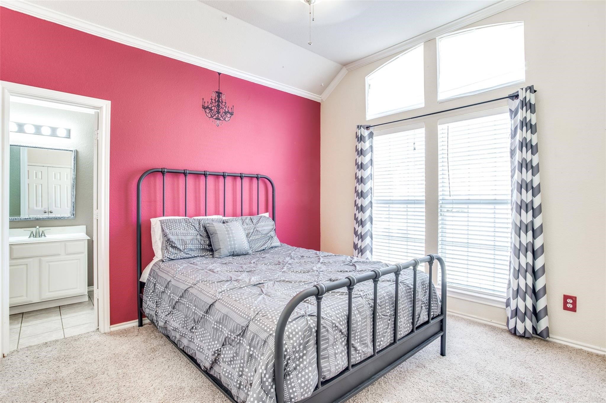 615 Delores Drive Grand Prairie TX 75052
