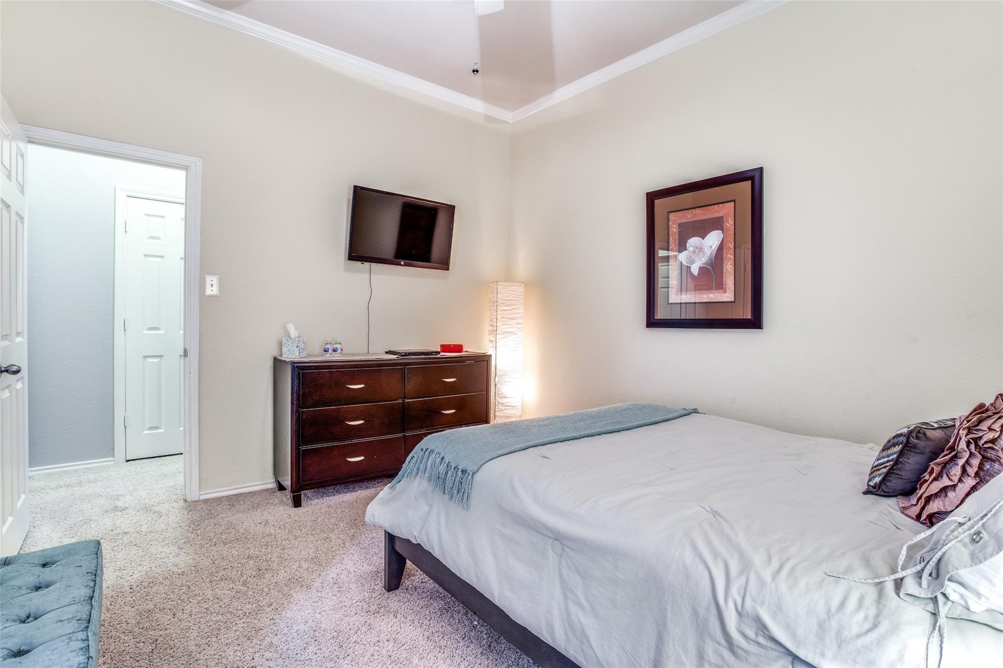 615 Delores Drive Grand Prairie TX 75052