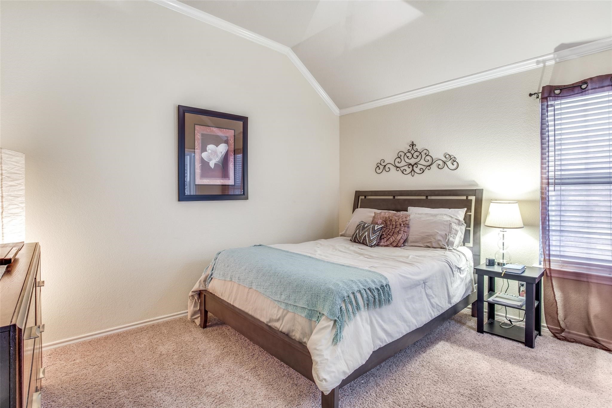 615 Delores Drive Grand Prairie TX 75052