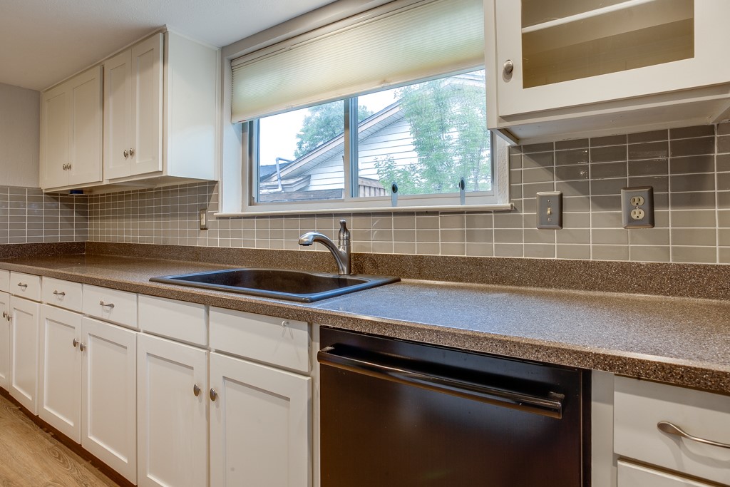 1308 Grinnell Drive Richardson TX 75081