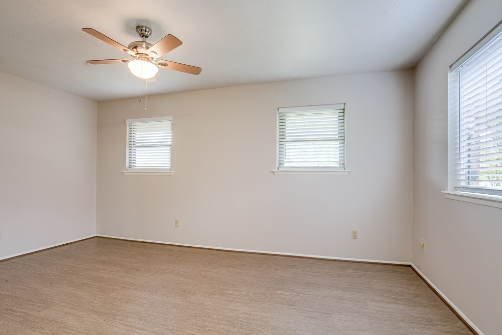 1308 Grinnell Drive Richardson TX 75081