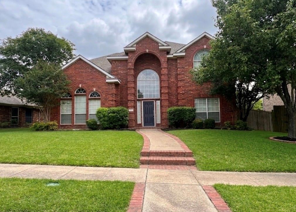 4214 Glistening Springs Rowlett TX 75088