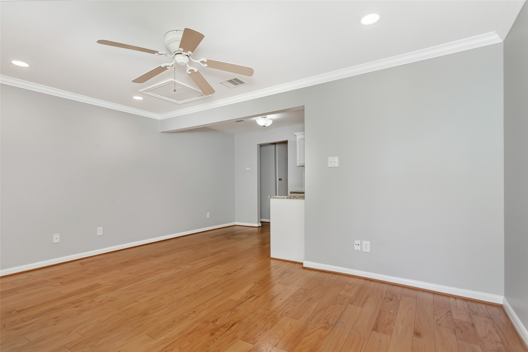 4931 Junius Street Dallas TX 75214