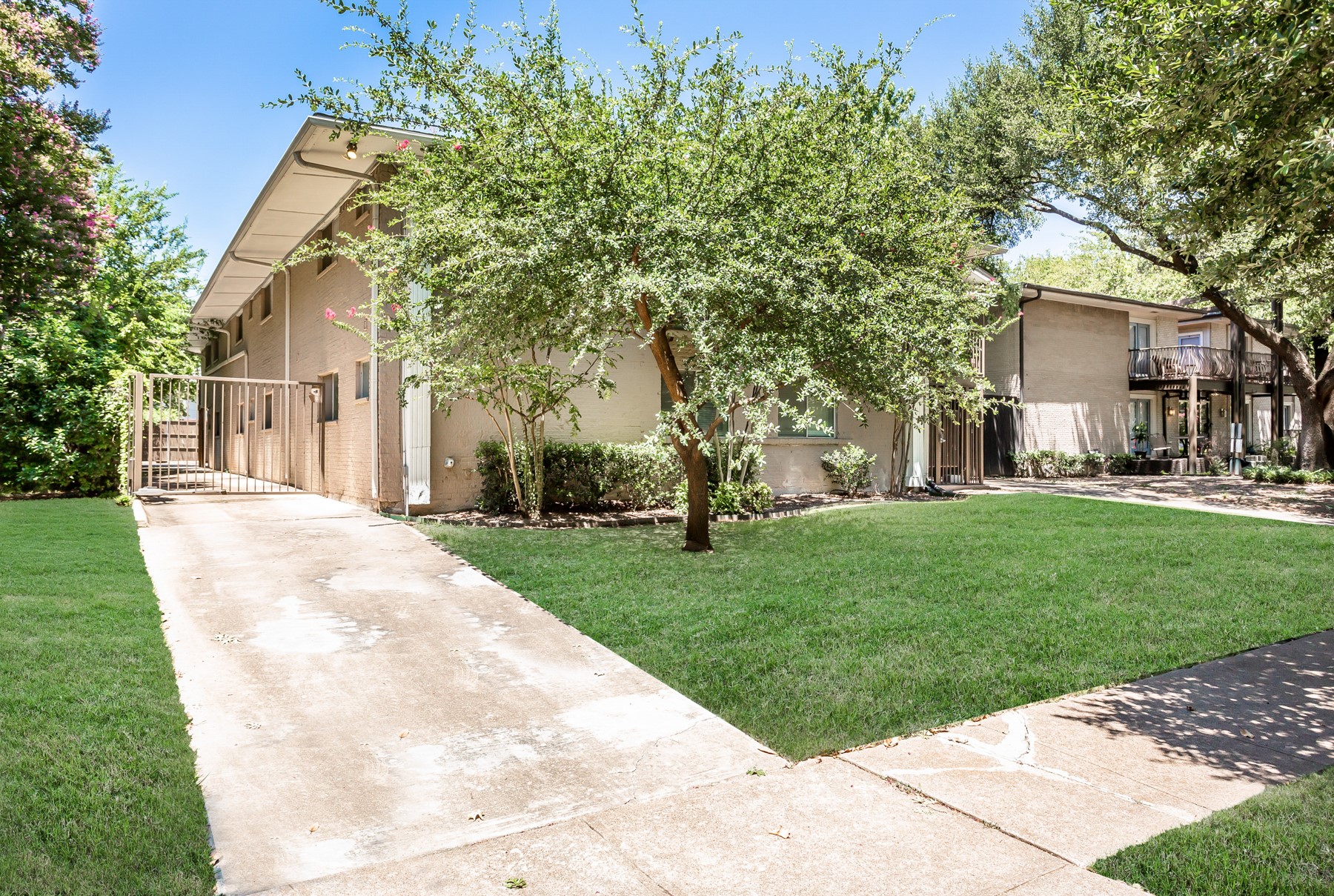 4931 Junius Street Dallas TX 75214