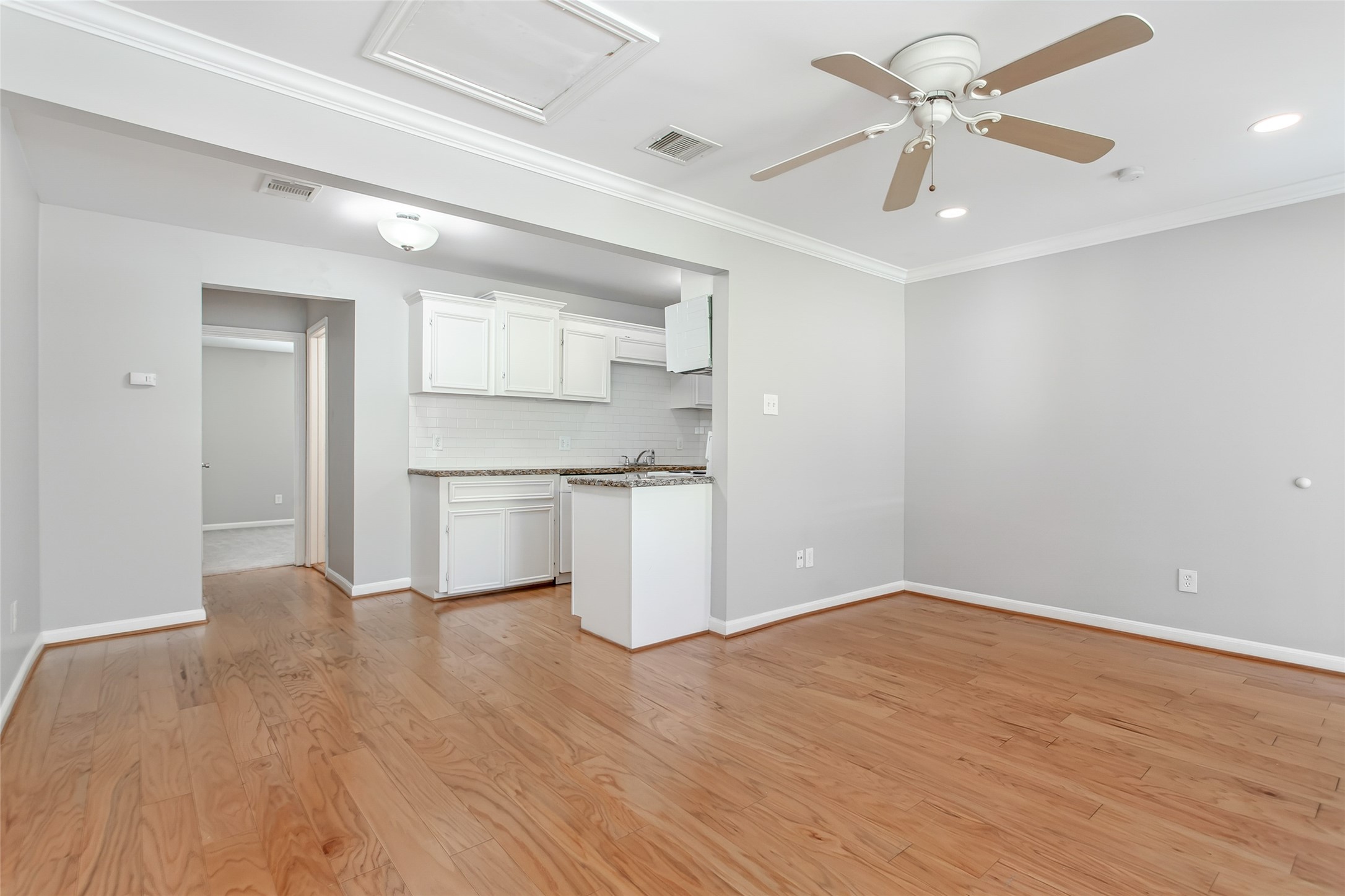 4931 Junius Street Dallas TX 75214