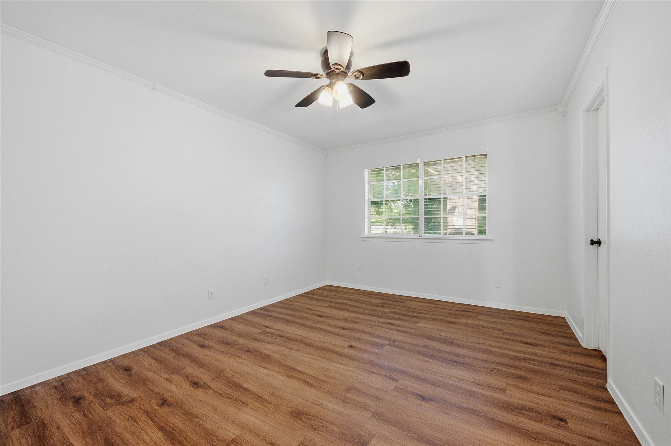 914 W Washington Street Sherman TX 75092
