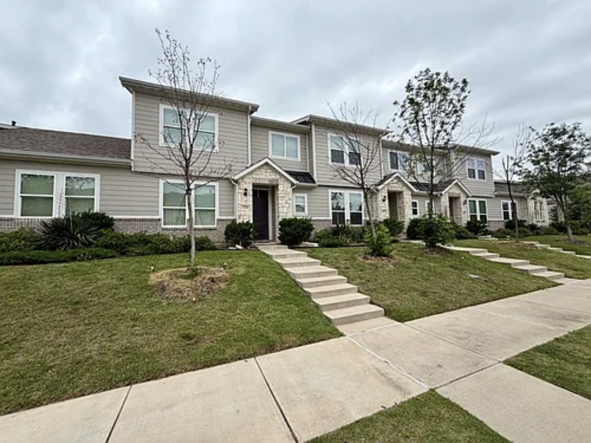 1325 Creekbank Drive Mckinney TX 75071