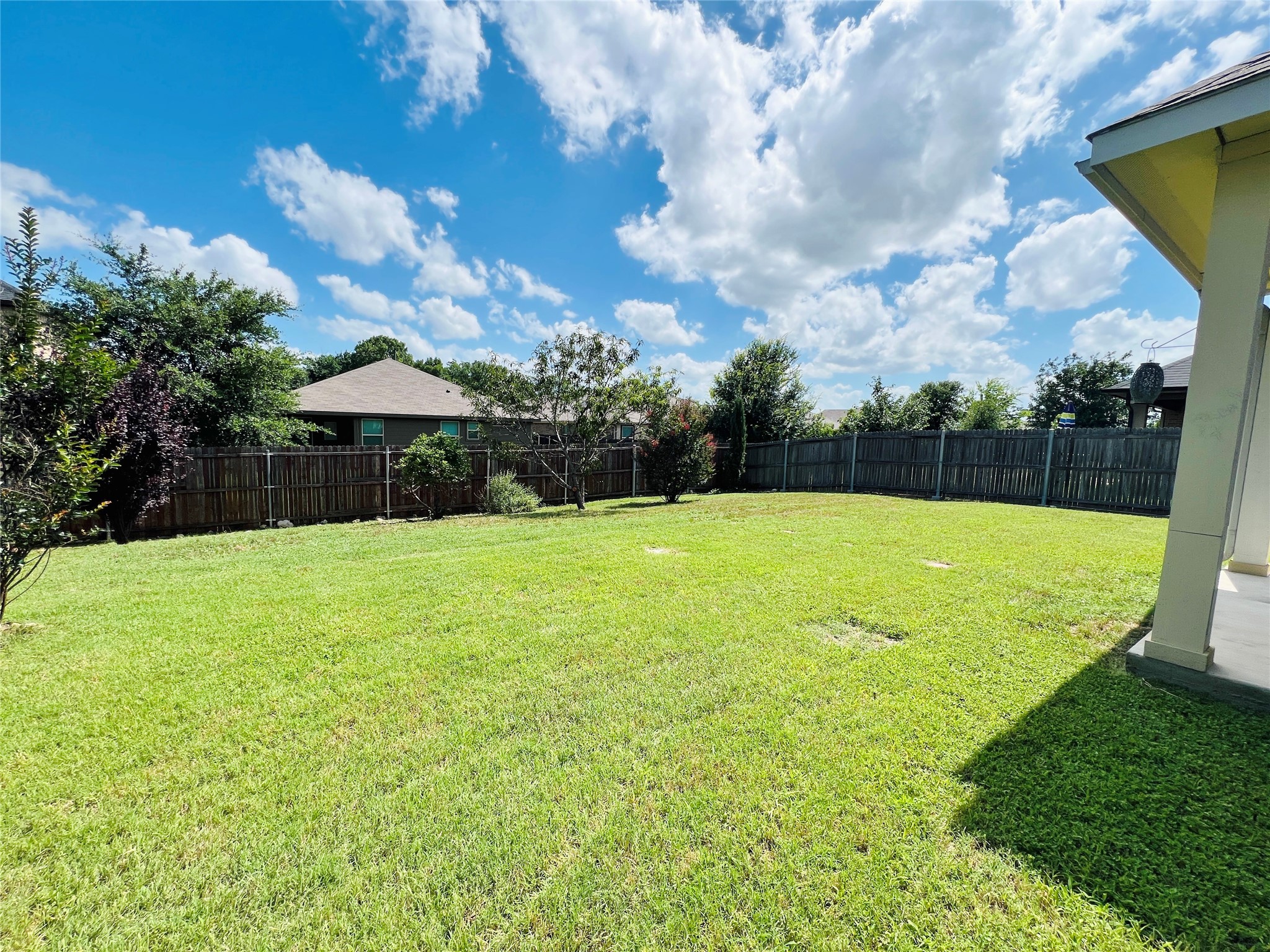552 Kerry Street Crowley TX 76036