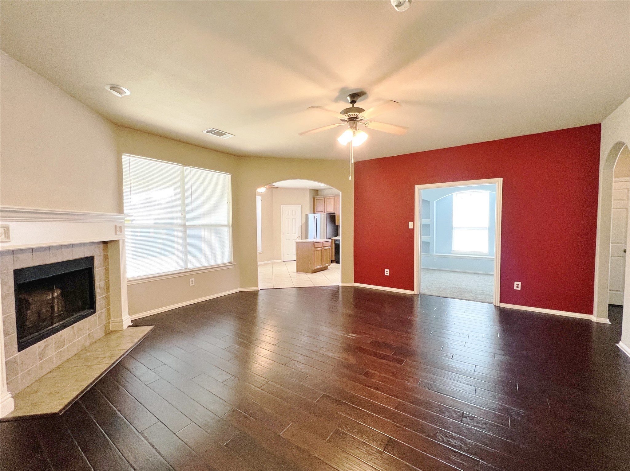 552 Kerry Street Crowley TX 76036