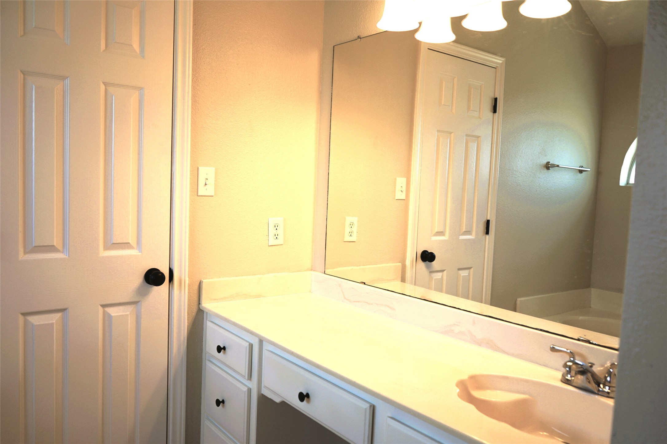 6322 Woolwich Drive Arlington TX 76001