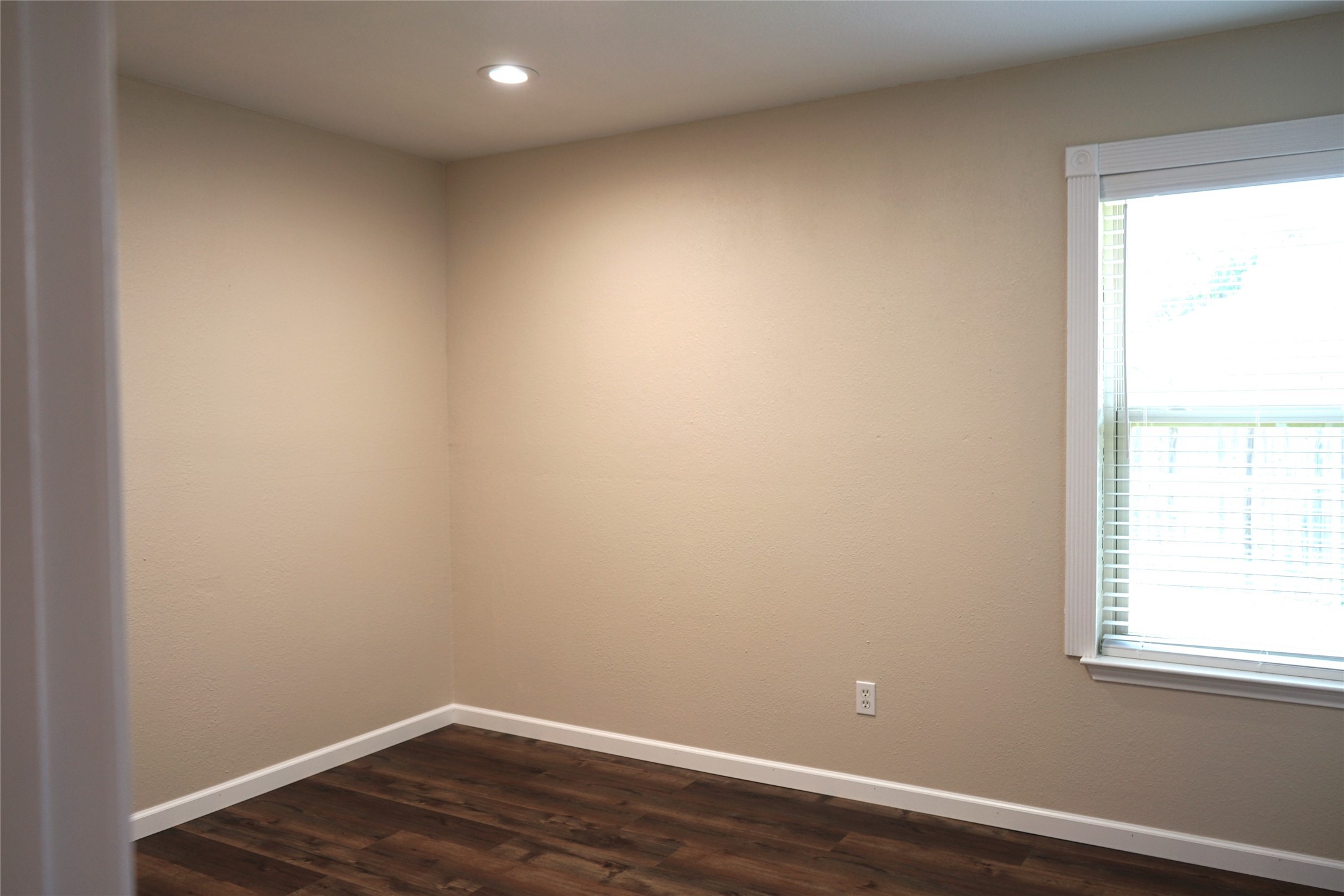 6322 Woolwich Drive Arlington TX 76001