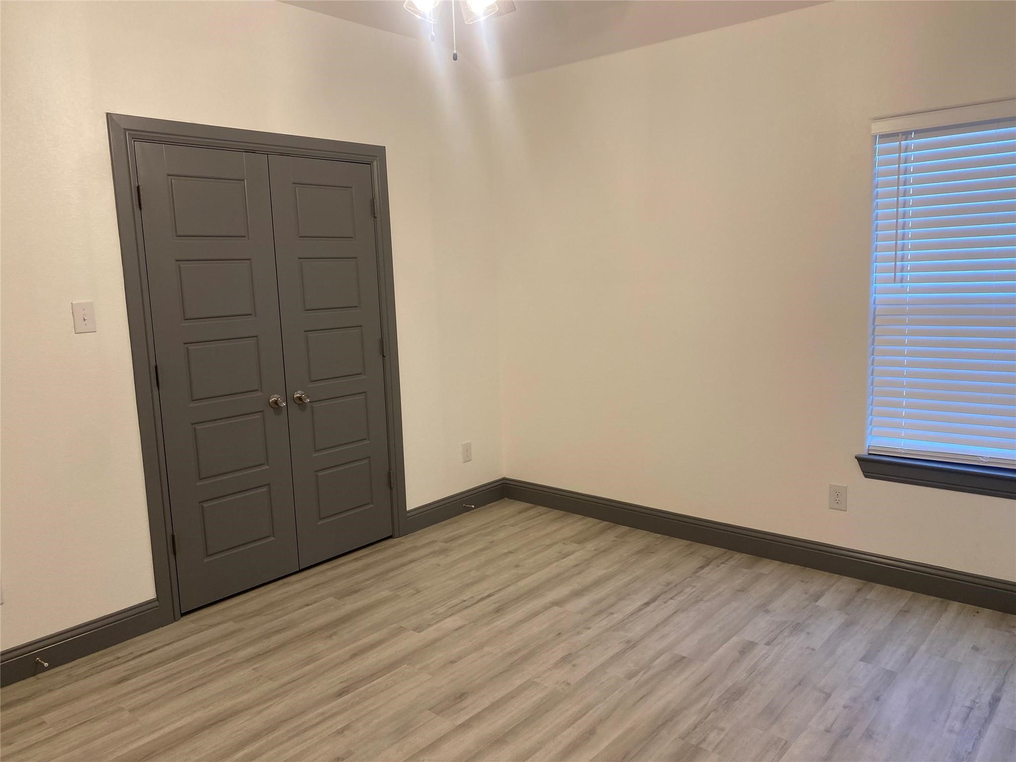 823 E Arlington Avenue Fort Worth TX 76104
