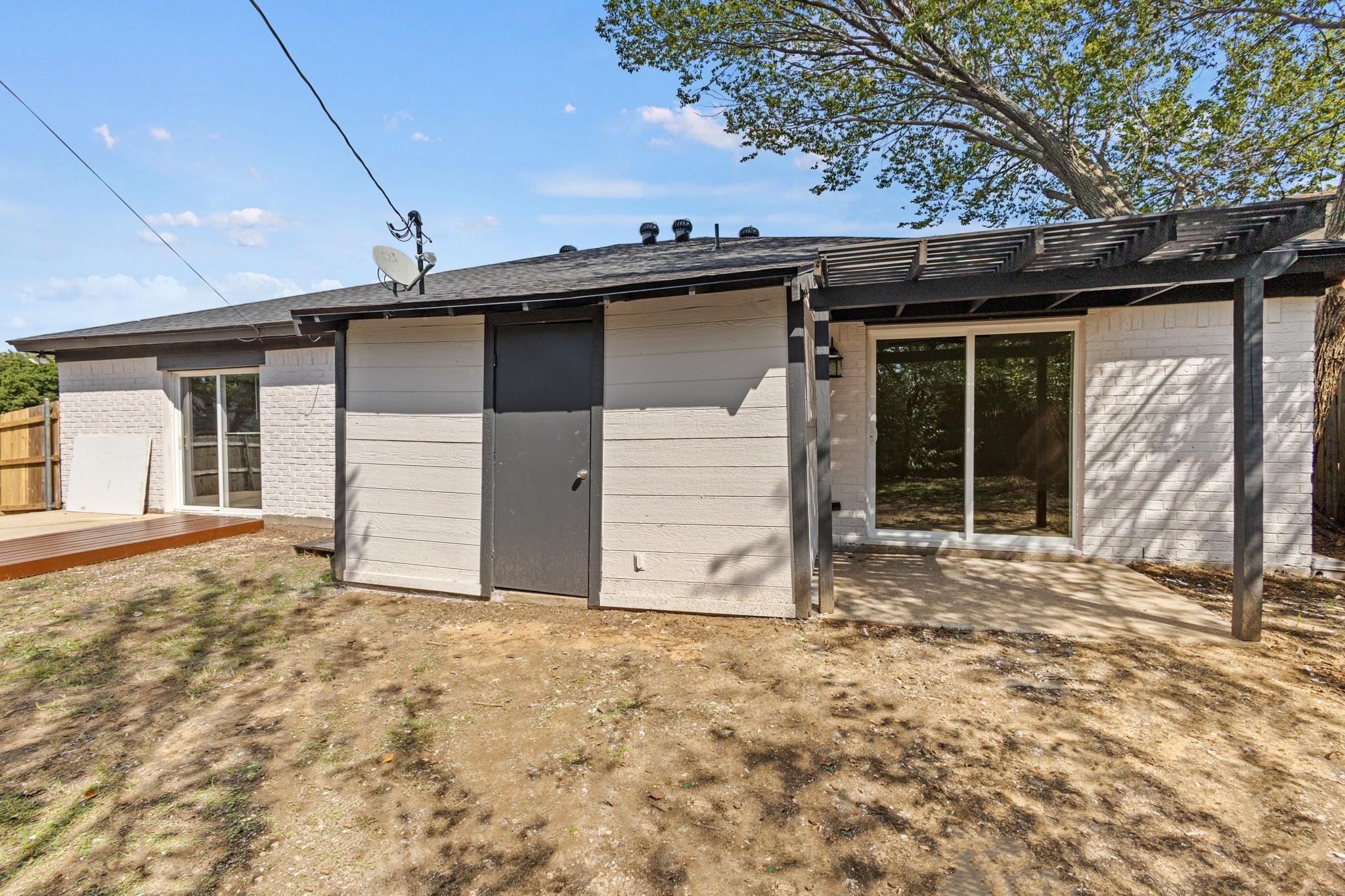 6000 Cool Springs Drive Arlington TX 76001