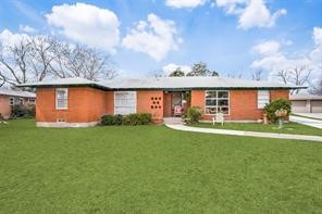 9533 Dixie Lane Dallas TX 75228