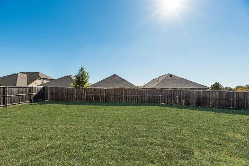 633 Bassett Hall Road Fate TX 75189
