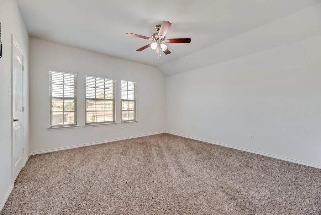 633 Bassett Hall Road Fate TX 75189