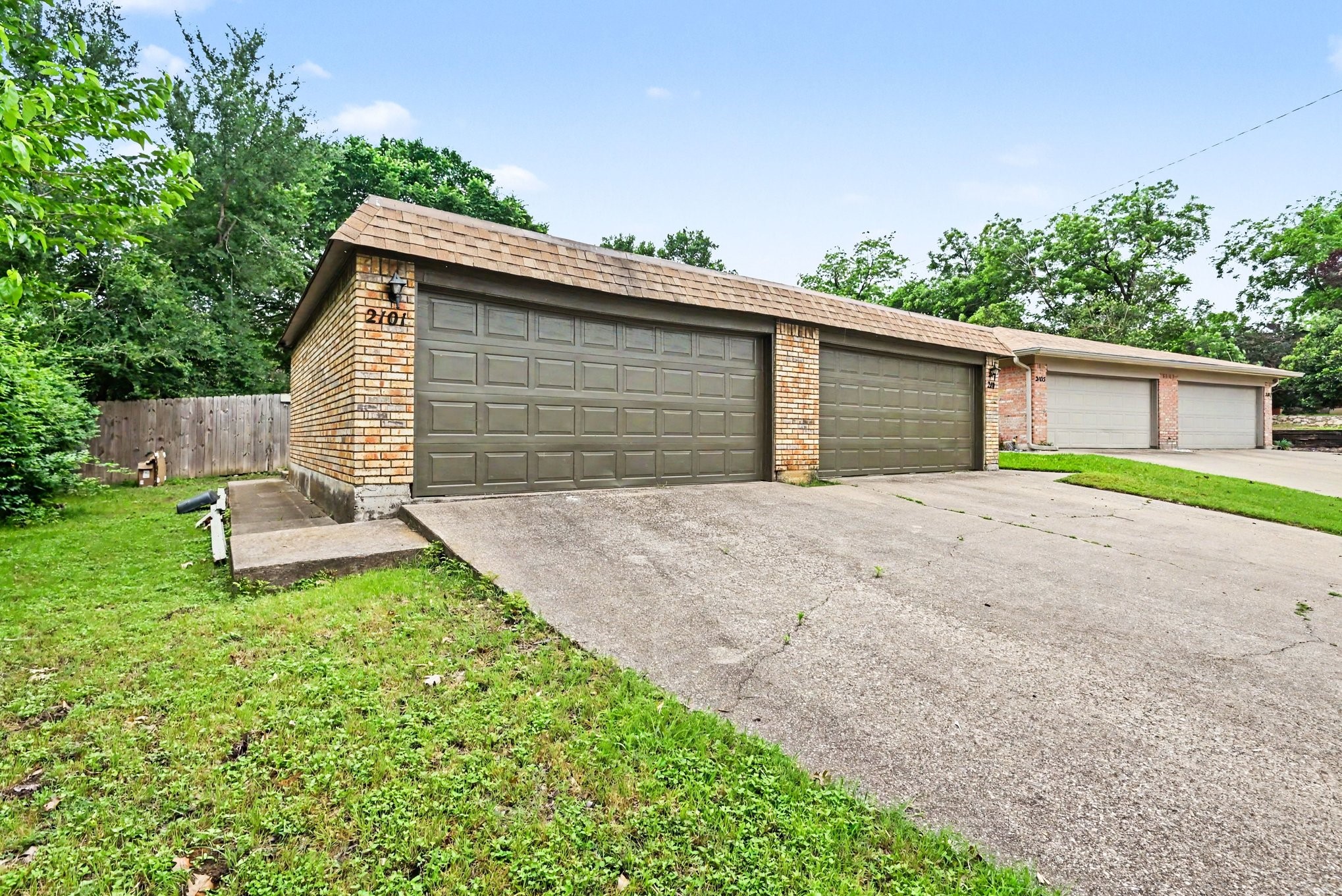 2101 Mistletoe Avenue Fort Worth TX 76110