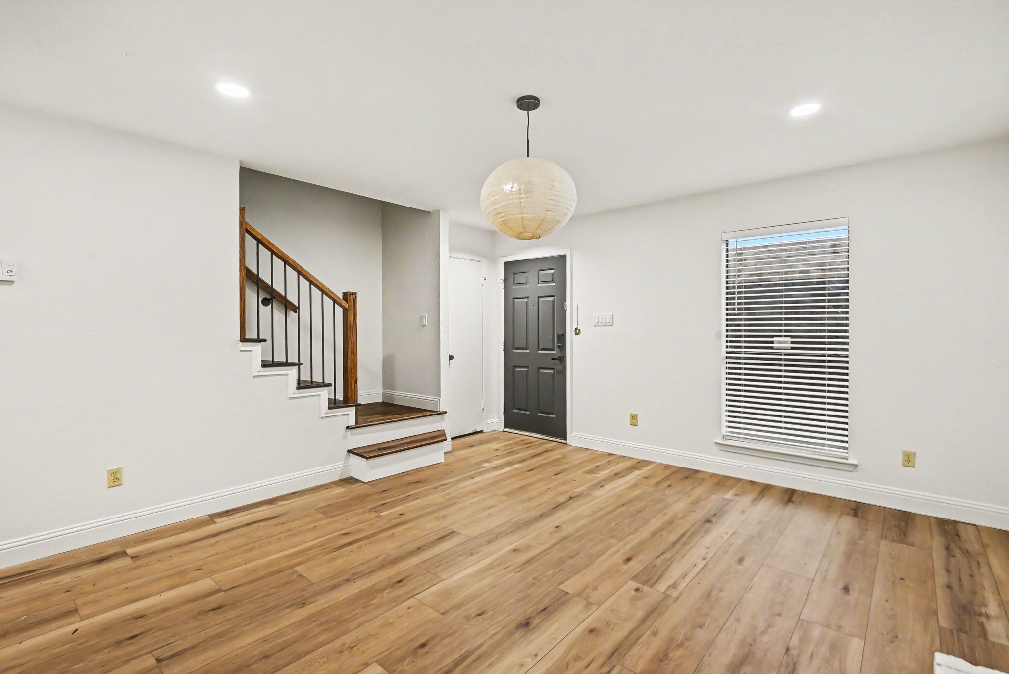 2101 Mistletoe Avenue Fort Worth TX 76110