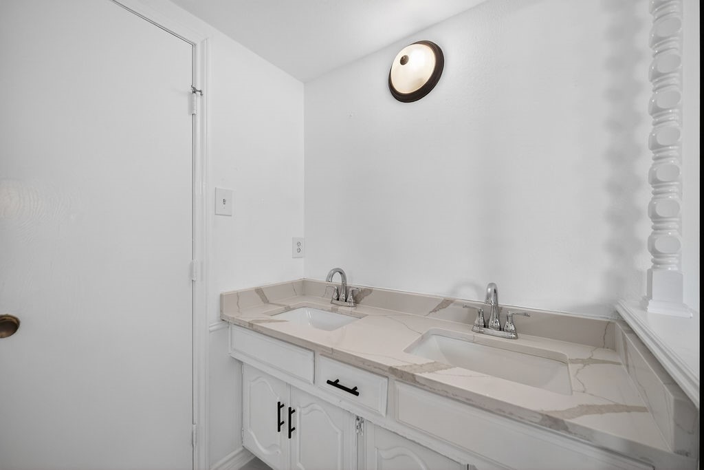 12631 Hornbeam Drive Dallas TX 75243