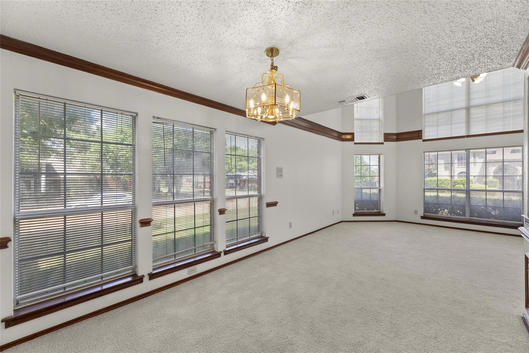1423 Holveck Drive Cedar Hill TX 75104