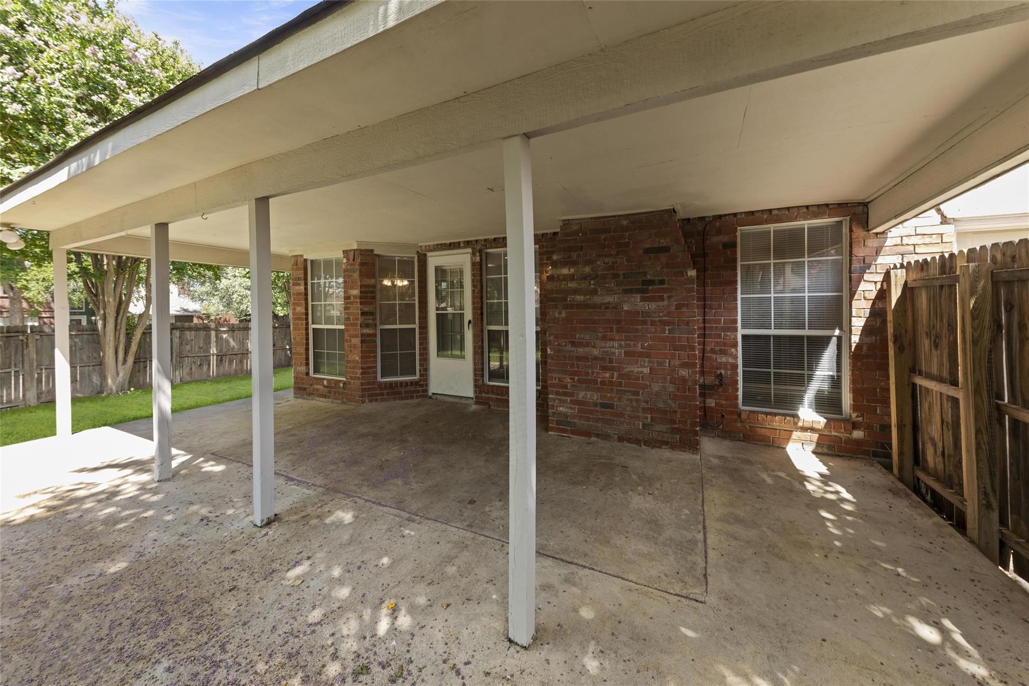 1423 Holveck Drive Cedar Hill TX 75104